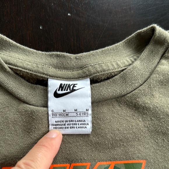 Nike Green and Orange Sweatshirt Athletic Style - Picture 2 of 2